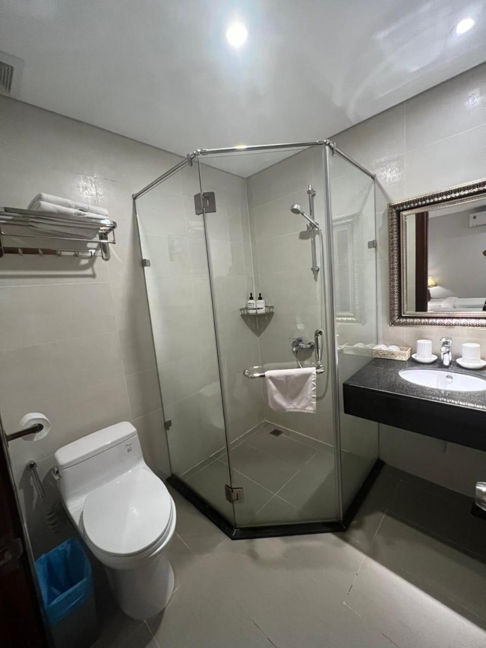 Galaxy Airport Hotel 호치민 외부 사진